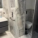 Daire Luxusapartment Im Herzen Muenchens Fuer 1-4 Personen Münih
