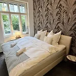 Daire Luxusapartment Im Herzen Muenchens Fuer 1-4 Personen