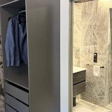 Luxusapartment Im Herzen Muenchens Fuer 1-4 Personen Apartmán *