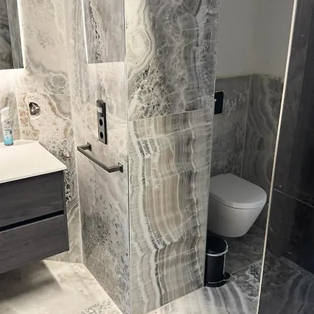 Luxusapartment Im Herzen Muenchens Fuer 1-4 Personen Apartmán